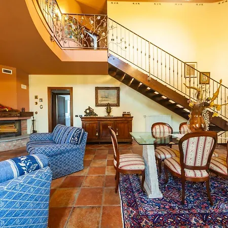 Semesterbostad Ca D'enrica *